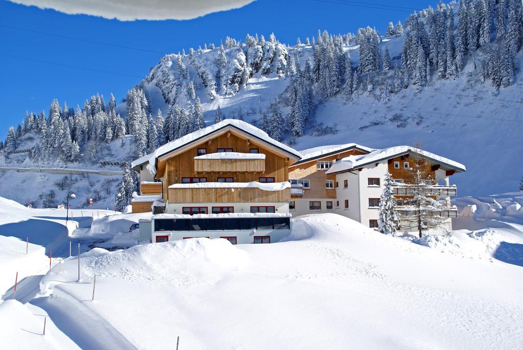 Apartamento Haus Rothorn Schröcken Exterior foto