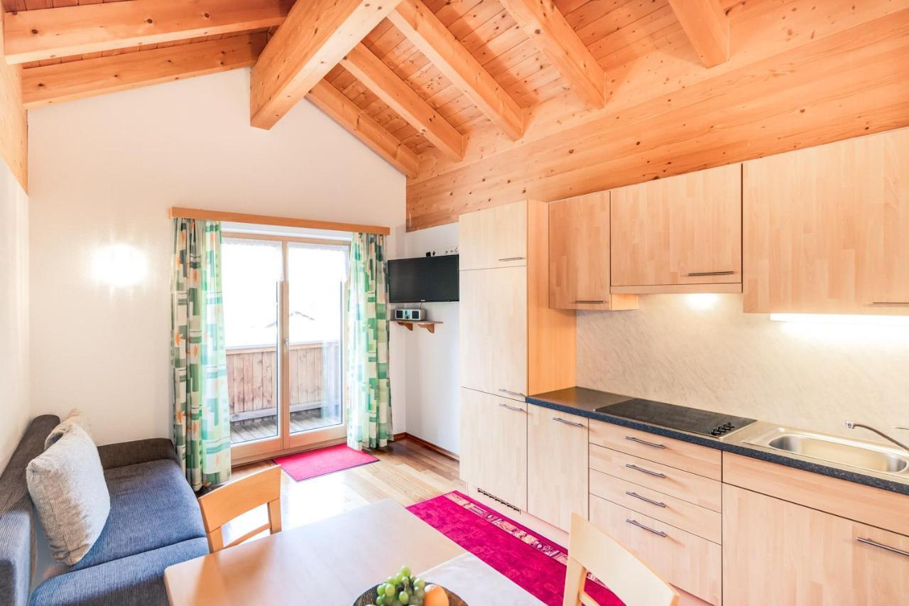 Apartamento Haus Rothorn Schröcken Exterior foto